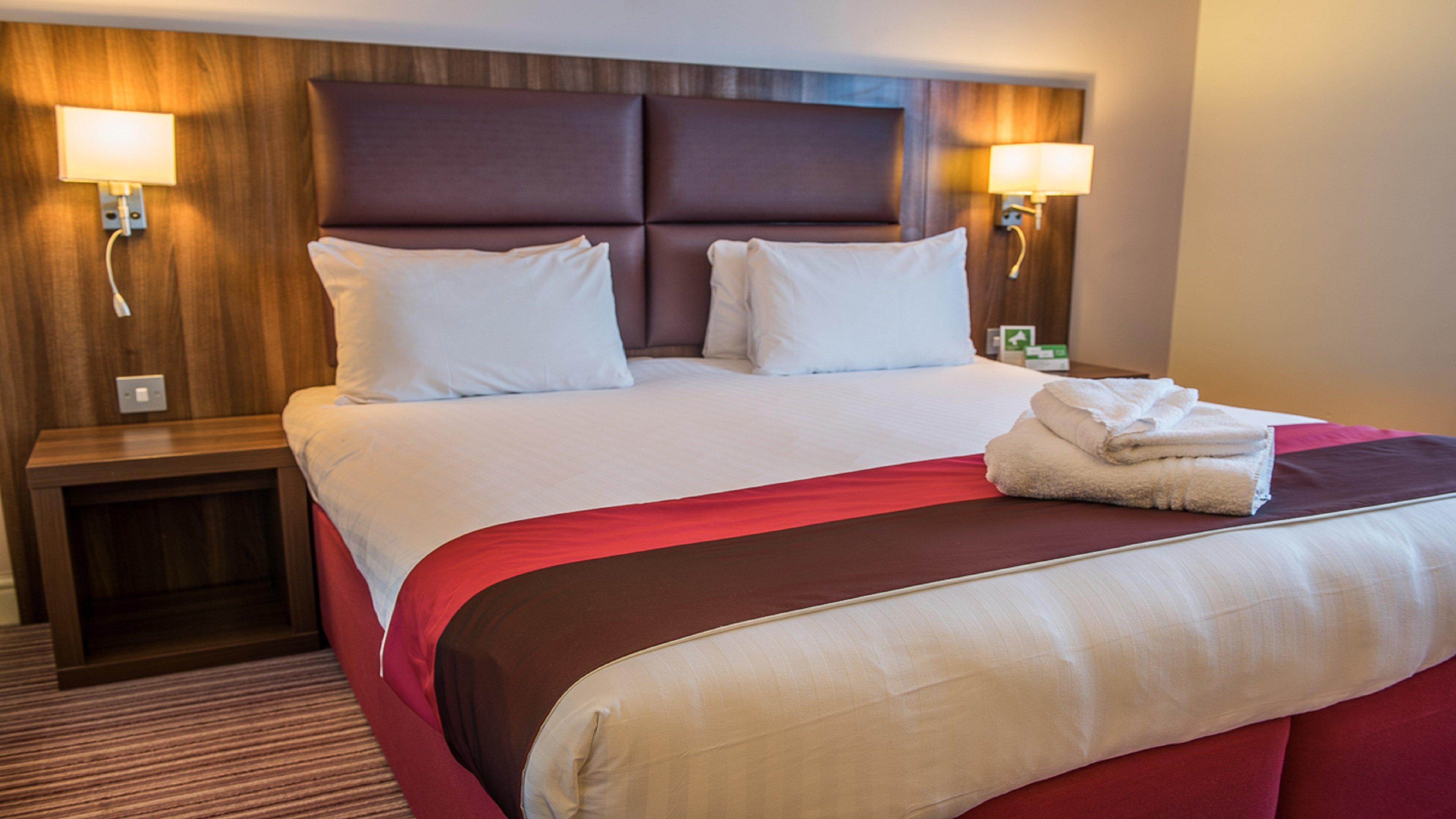 East M1 Junc 14 By Ihg 4* Milton Keynes