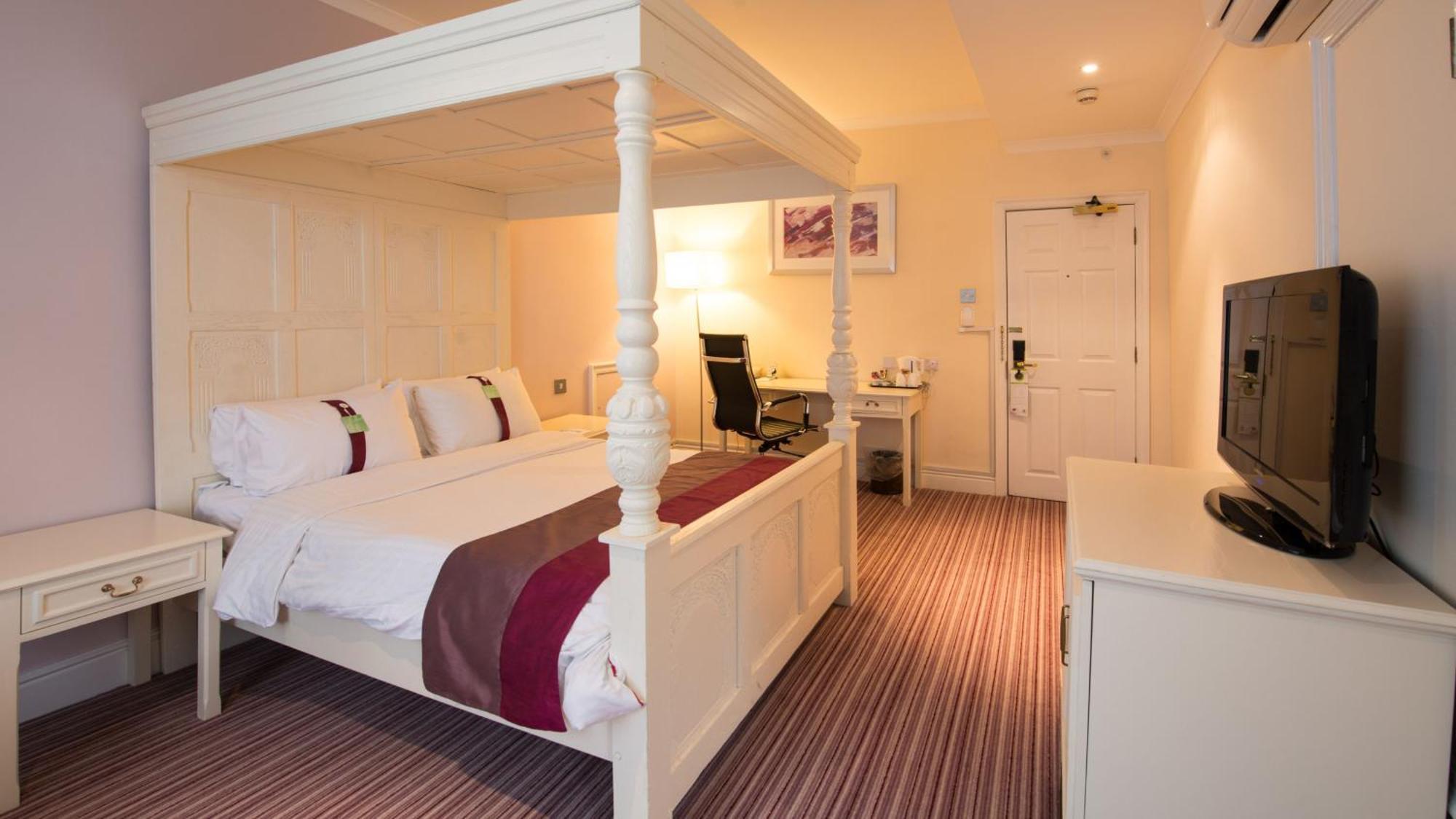 East M1 Junc 14 By Ihg Hotel Milton Keynes