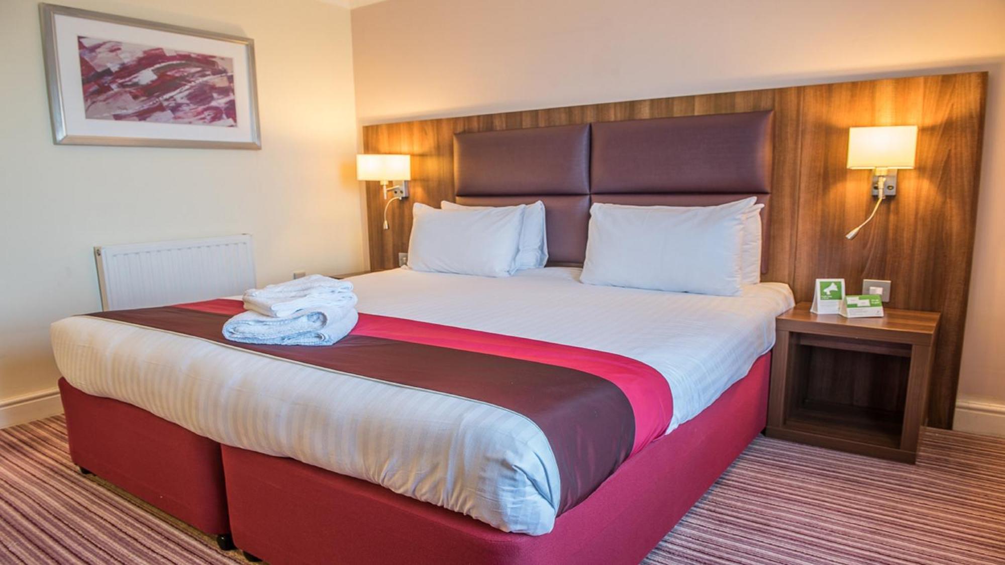 East M1 Junc 14 By Ihg