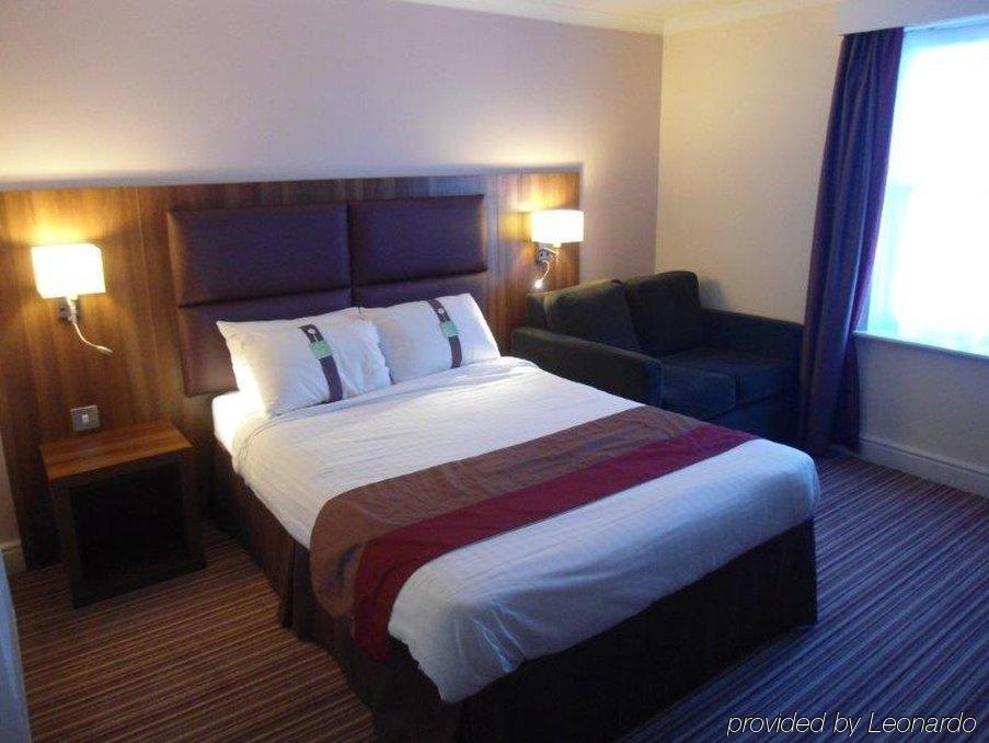 East M1 Junc 14 By Ihg Hotel