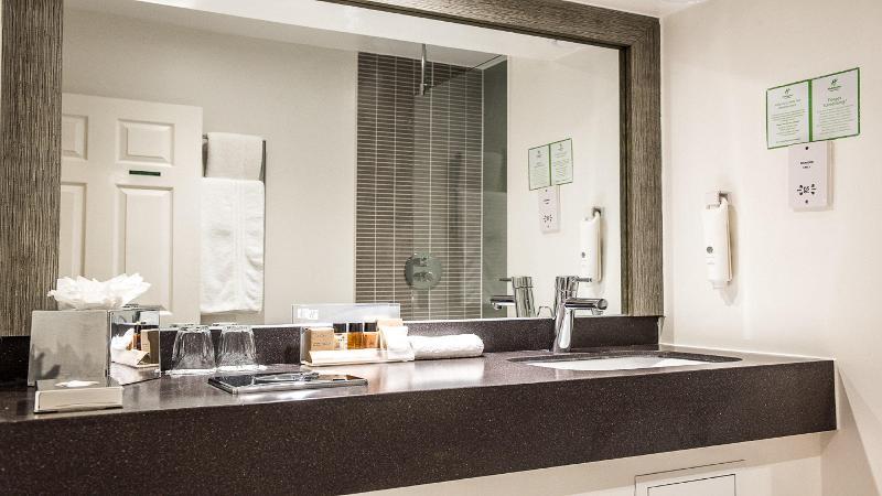 Hotel East M1 Junc 14 By Ihg Milton Keynes